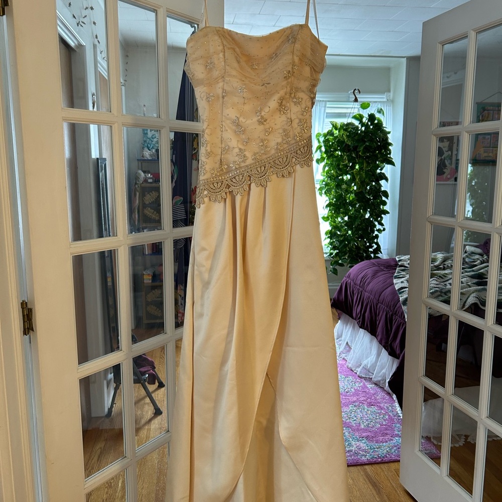 Mid-2000’s Champagne/Cream Prom Dress size 2